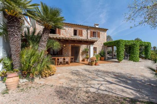 Ca Na Margalida - carbon neutral hotel in Pollenca