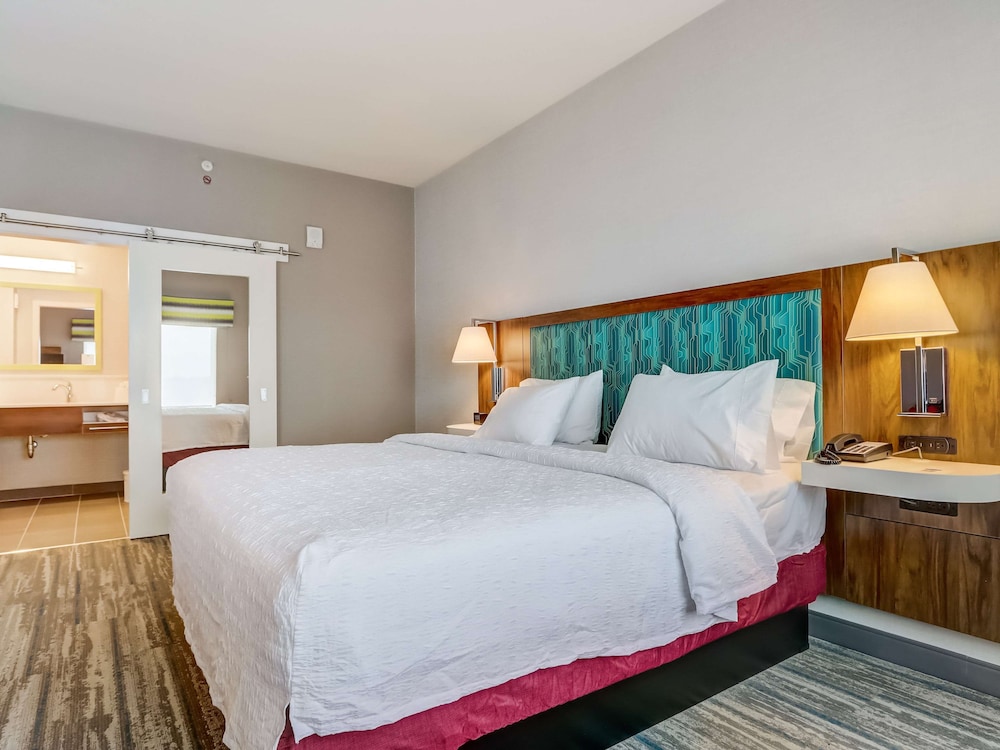 Hampton Inn and Suites by Hilton Cincinnati Midtown Rookwood - photo 19