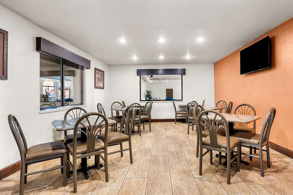 Best Western Grande River Inn & Suites - photo 32