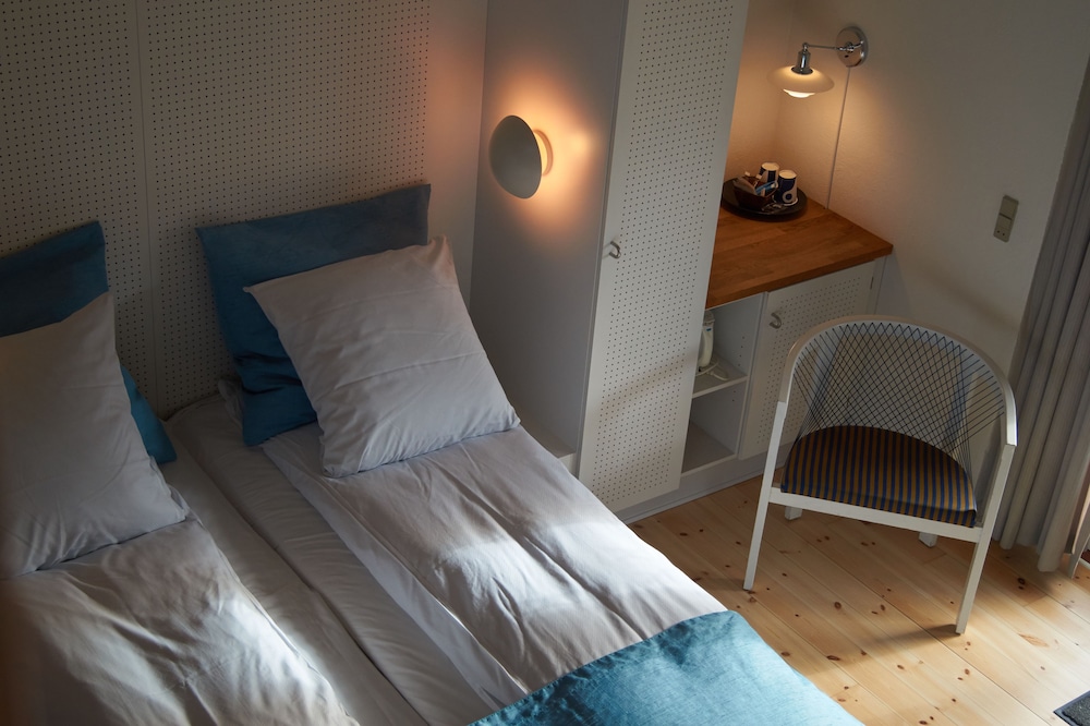 Henne Mølle Å Badehotel — Esbjerg — photo 3