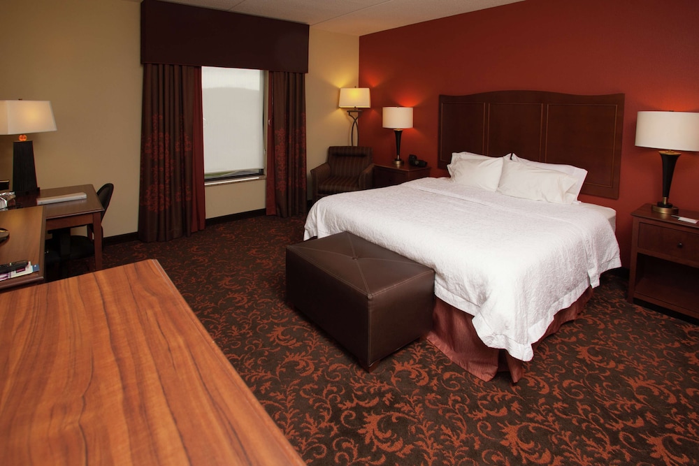 Hampton Inn Elmira Horseheads - photo 12