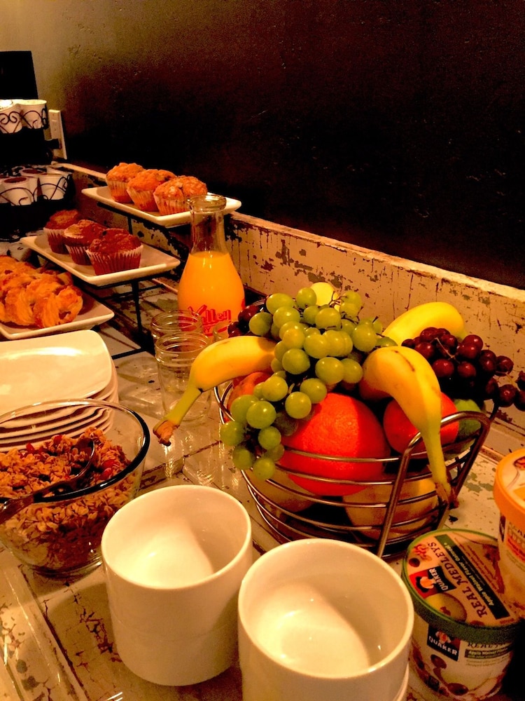 Rest Hotel Plymouth - photo 31
