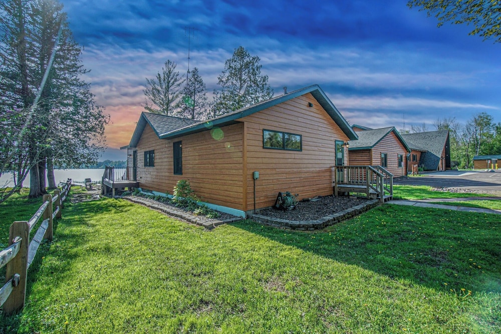 Lena's Northern Pines Resort - photo 27