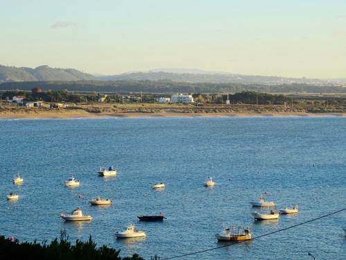 Lighthouse House with amazing sea views — 4-Star Luxury Hotel in Sao Martinho Do Porto, Portugal
