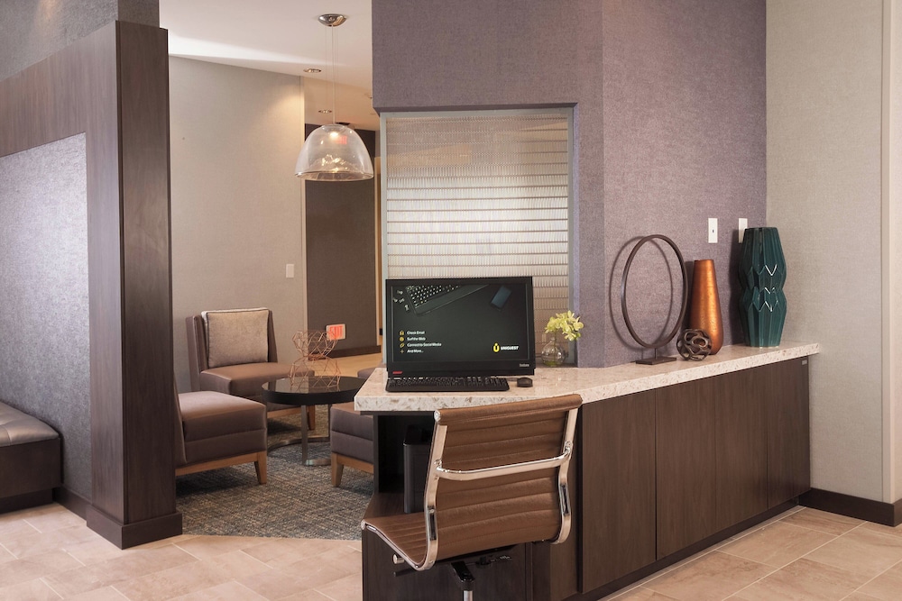 TownePlace Suites Charleston Airport Convention Center - photo 34