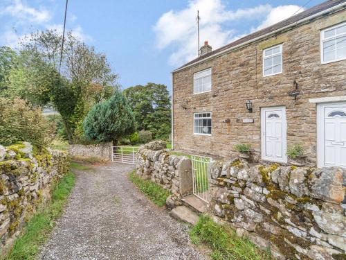 Cherry Tree Cottage — 4-Star Luxury Hotel in Bishop Auckland, United Kingdom