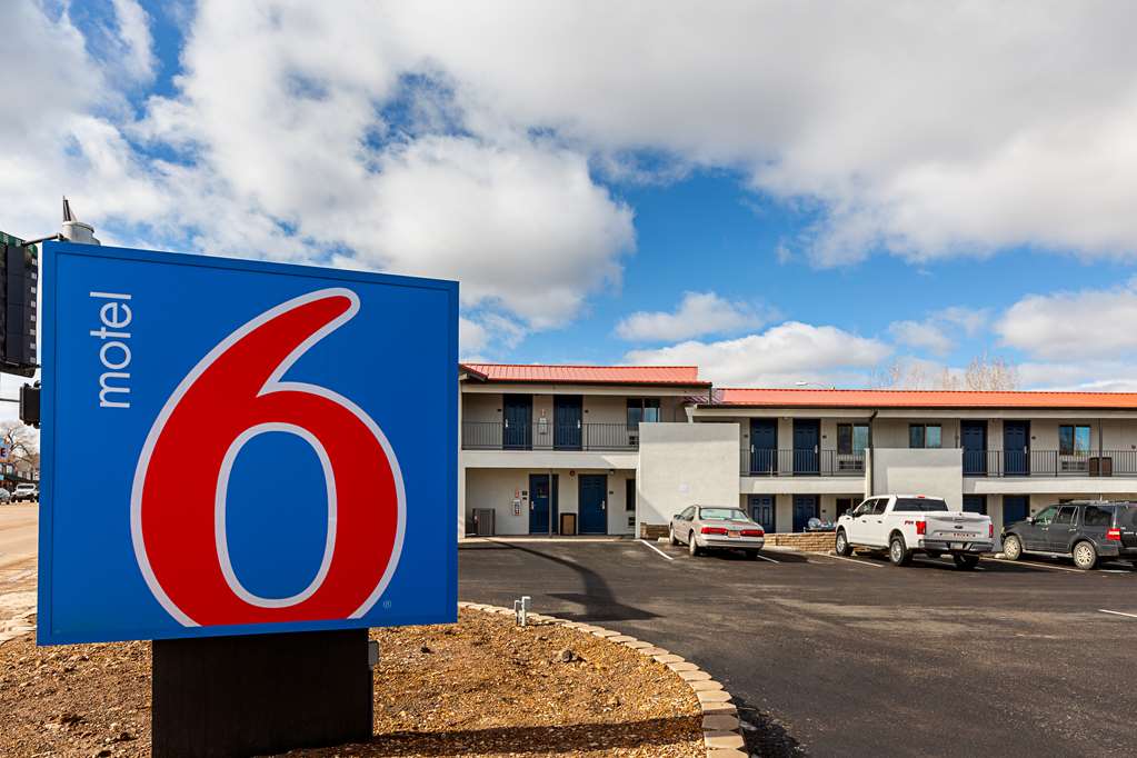 Motel 6 Show Low AZ - featured photo