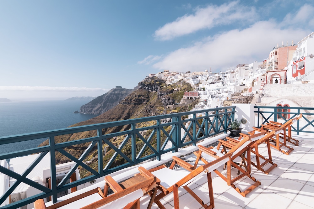 Delion View Hotel in Fira, Greece