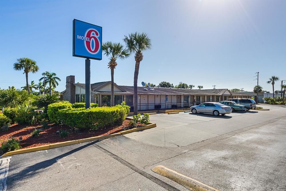 Knights Inn Fort Myers in North Fort Myers, United States