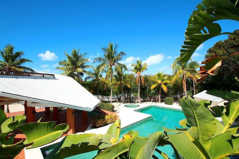 Bahia Bay Resort - photo 10