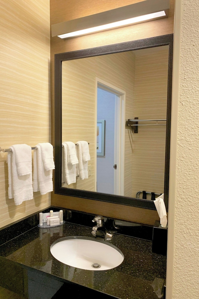 Fairfield Inn & Suites by Marriott Denver Tech Center South - photo 19