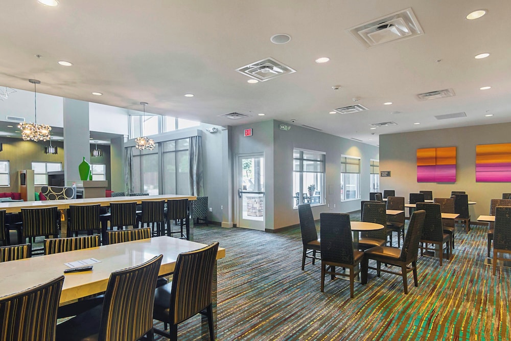 Residence Inn by Marriott Denton - photo 29