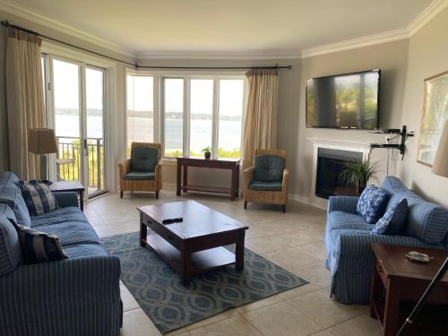 1914 South Beach Club at The Sea Pines Resort - photo 20