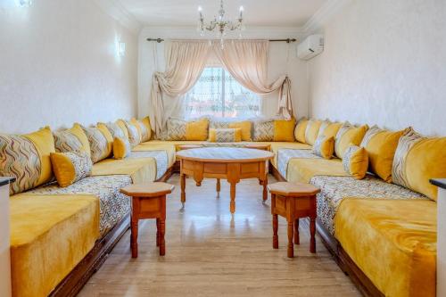 Chic & spacious apartment in Gueliz — 4-Star Luxury Hotel in Marrakesh, Morocco