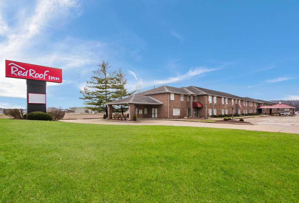 Red Roof Inn Lawrenceburg - photo 35