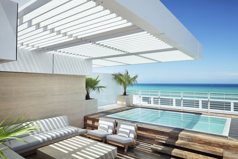 Four Seasons Hotel at The Surf Club - photo 59