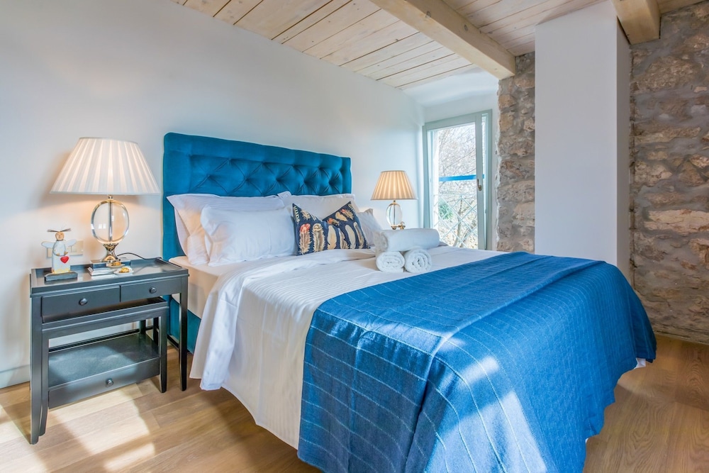 Villa Jelena — 5-Star Luxury Hotel in Novi Vinodolski, Croatia