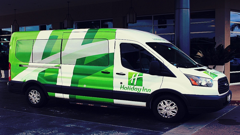 Holiday Inn Downtown Mercy Area by IHG - photo 18