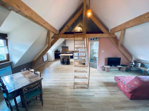 Studio a la Ferme - carbon neutral hotel in Unknown City