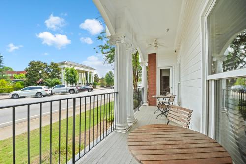 The James Madison Inn - photo 6