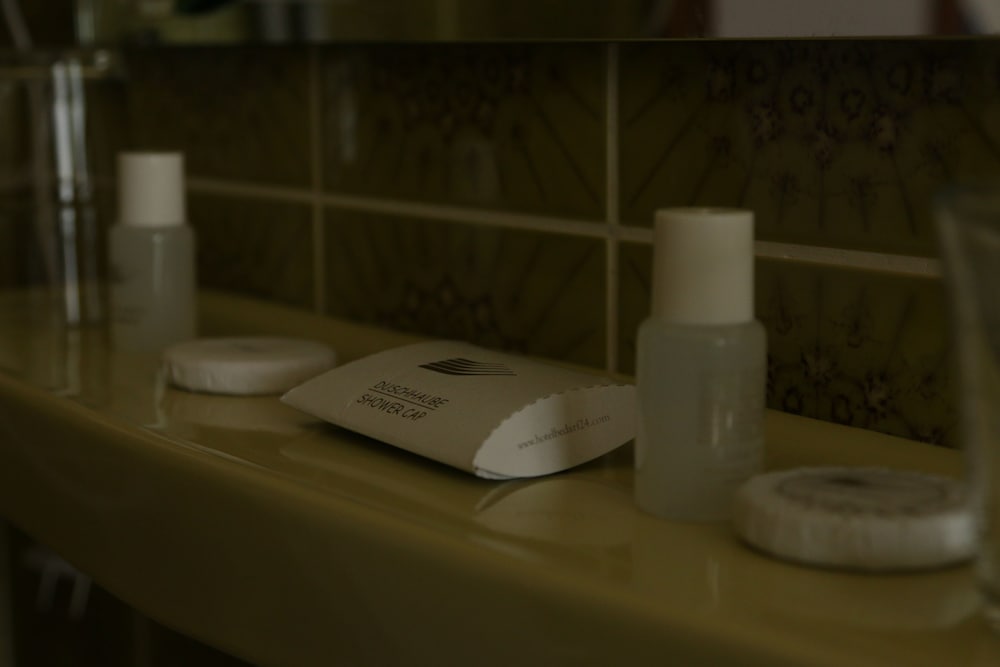 Bathroom amenities