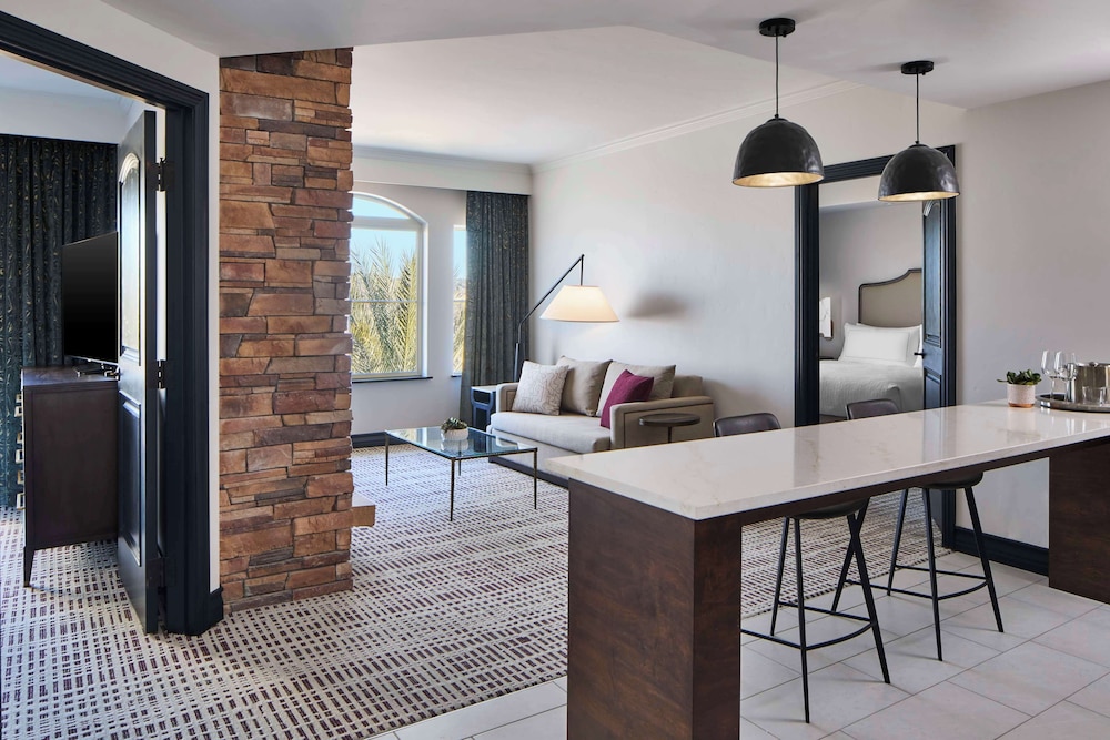 La Bellasera Hotel & Suites Paso Robles Tapestry by Hilton - photo 33