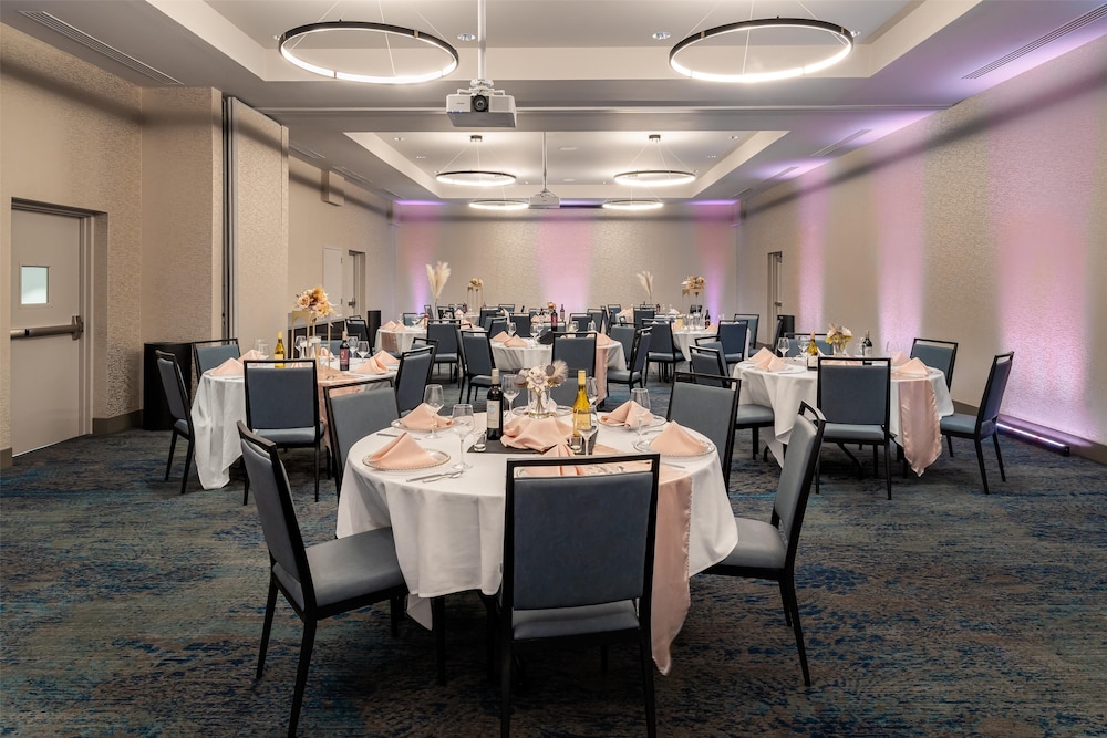 DoubleTree by Hilton Sioux City - photo 28