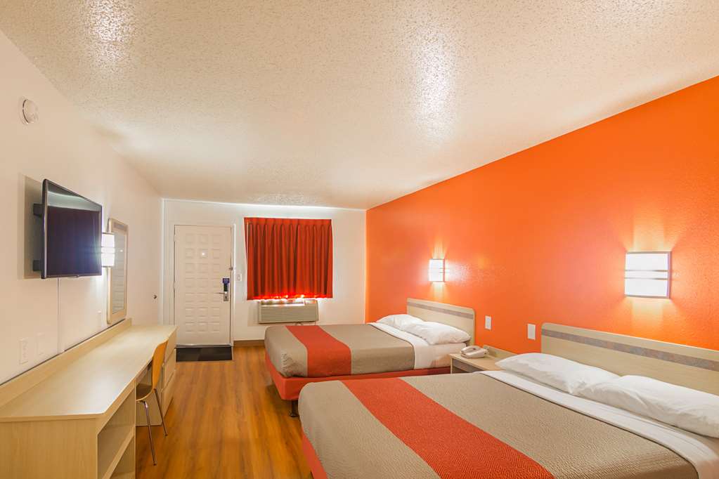 Motel 6 Lawton OK - photo 11