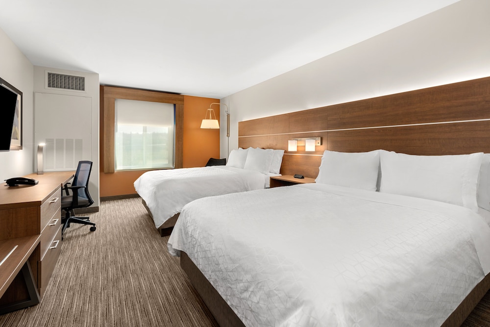 Holiday Inn Express & Suites Sumner Puyallup Area - photo 8