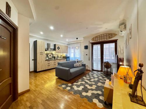 Sicily House Ostia — 4-Star Luxury Hotel in Lido Di Ostia, Italy