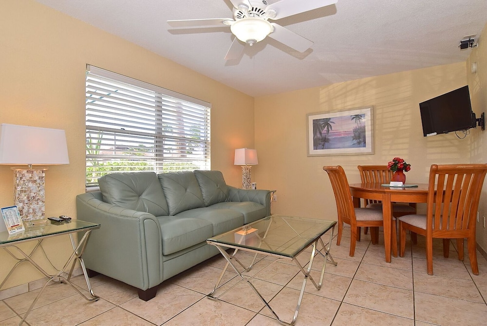 A Beach Retreat - photo 111