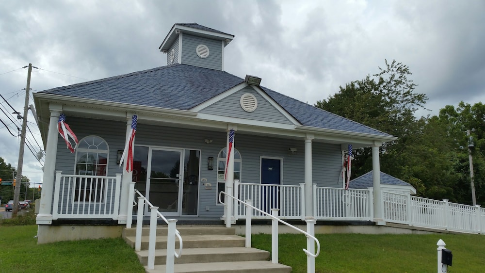 Village Inn and Suites in Absecon, United States