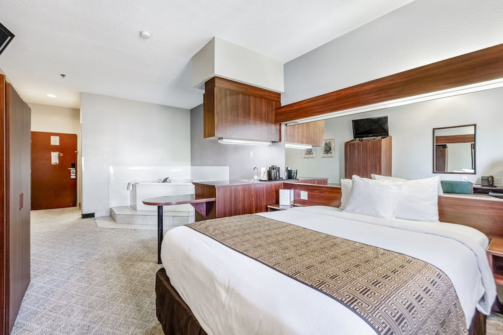 Trident Inn & Suites Baton Rouge - photo 19