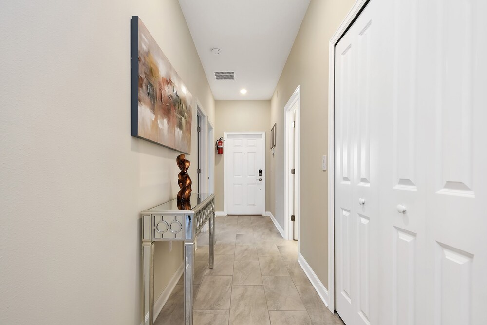 5 Bedrooms 4 Bathrooms Storey Lake 4921 Wa - photo 23
