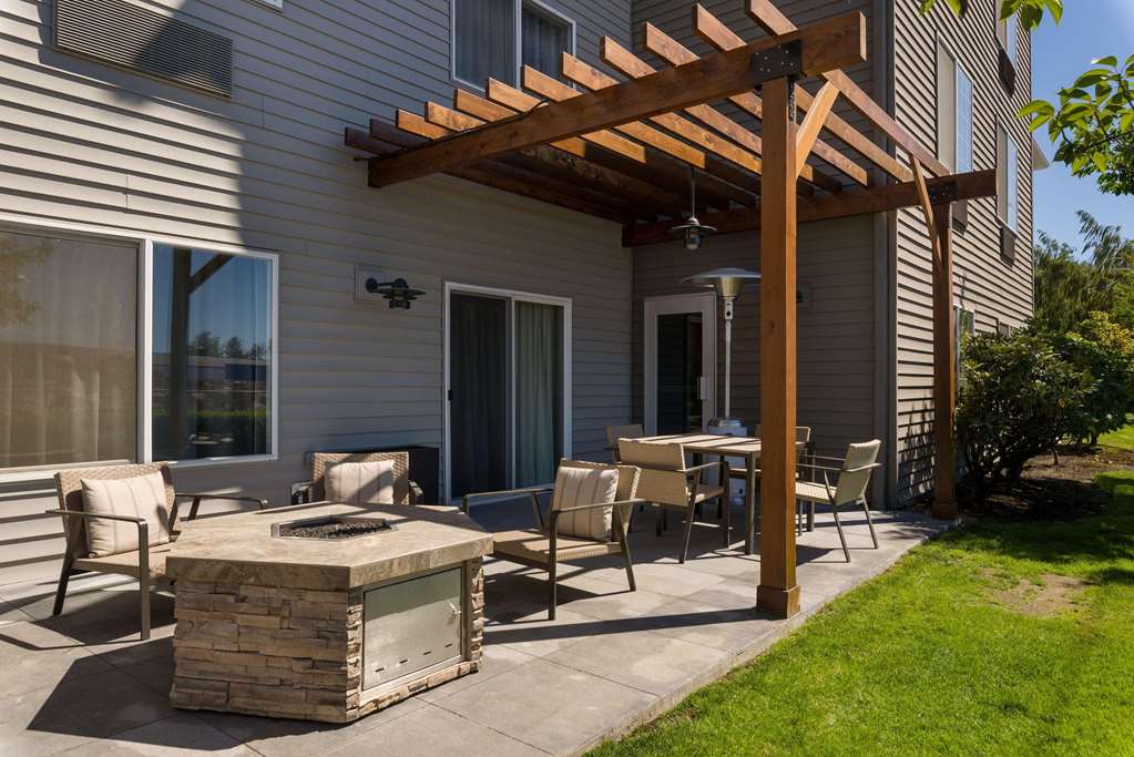 Country Inn & Suites by Radisson Portland International Airport OR - photo 17