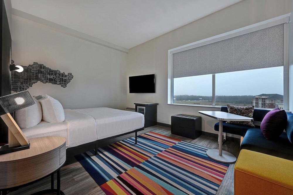 Aloft Mooresville - photo 7