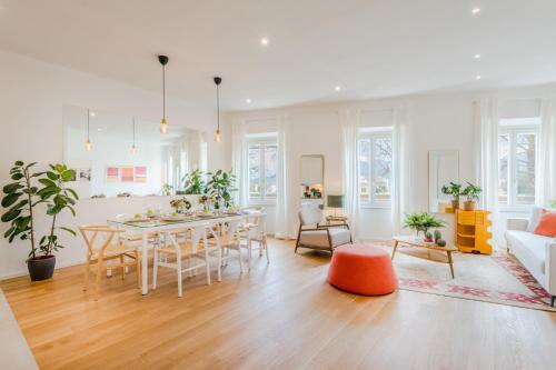 Casa Daria Modern 4 Bedrooms Apartment in Lucca — 4-Star Luxury Hotel in Lucca, Italy