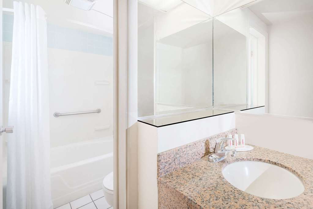 Knights Inn Statesboro - photo 14