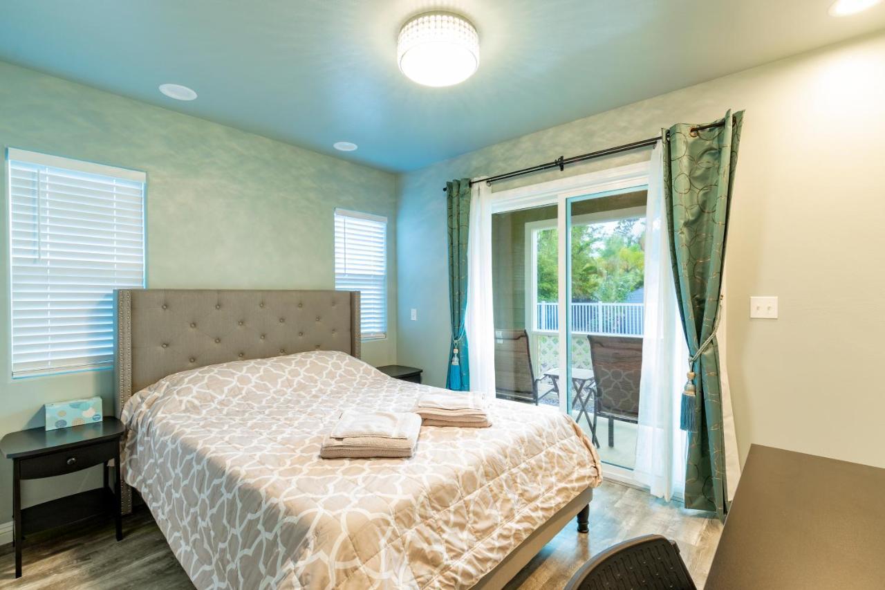 Ocean Breeze Inn - photo 14