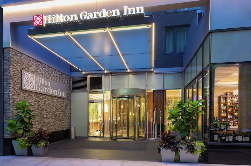 Hilton Garden Inn New York Central Park South Midtown West - photo 39