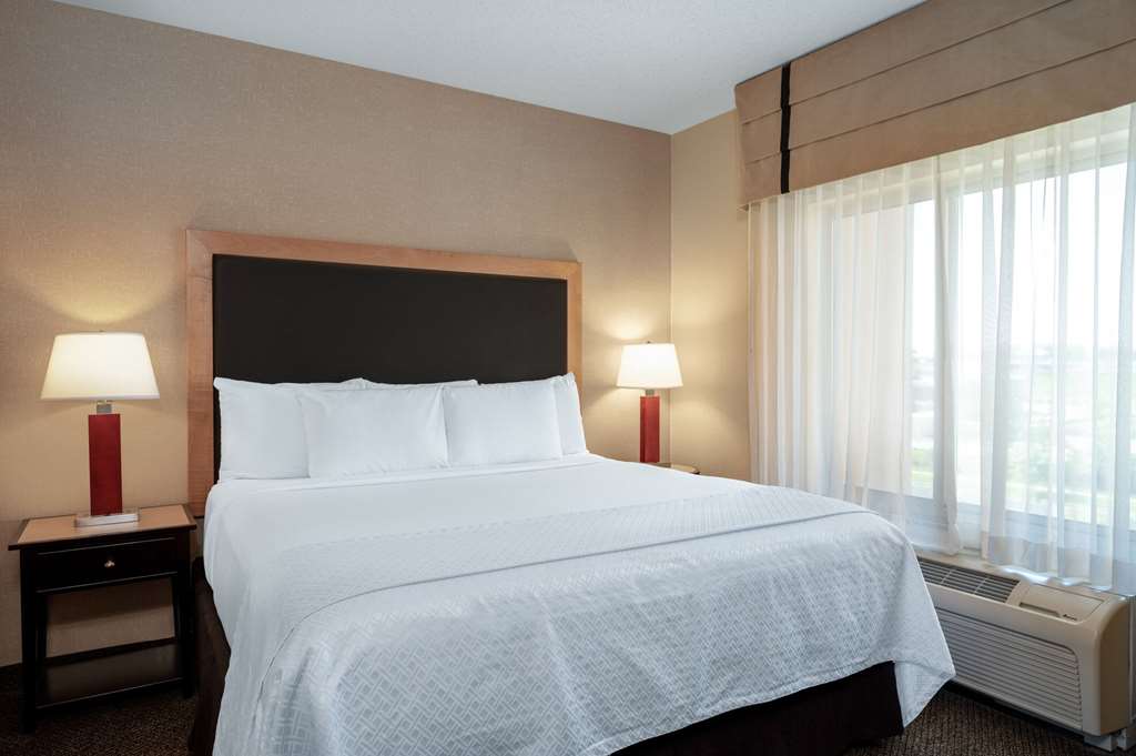 Wyndham Noblesville - photo 13