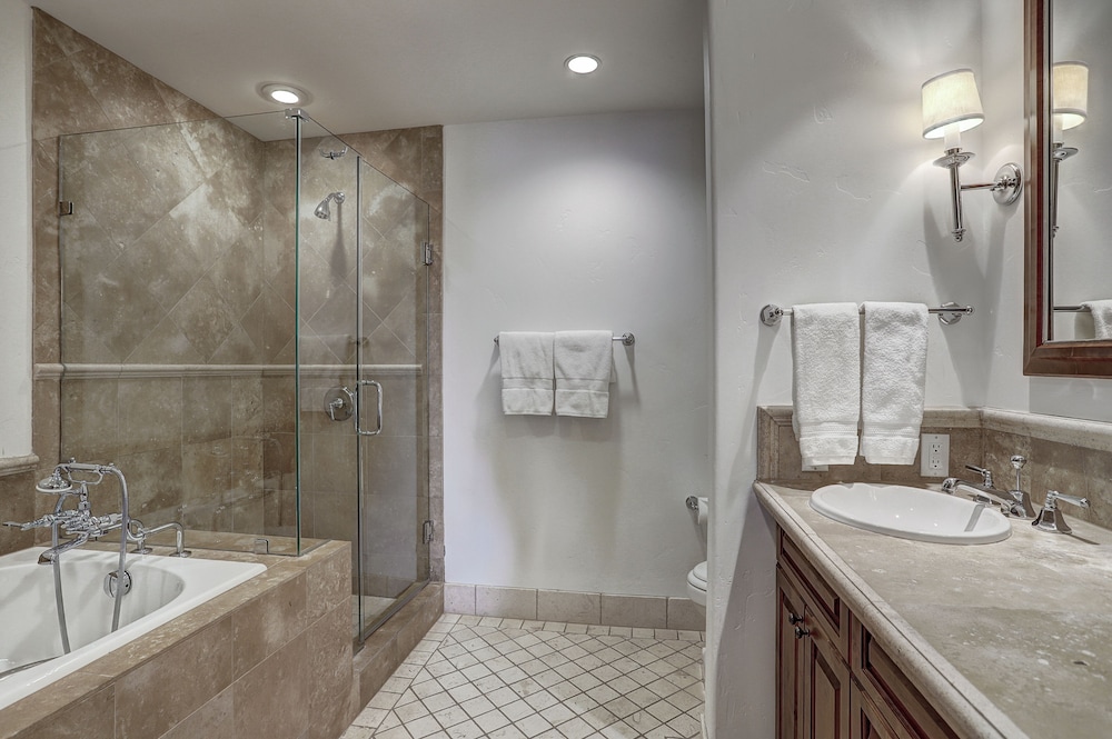 The Arrabelle A RockResort by Vail Resorts - photo 159