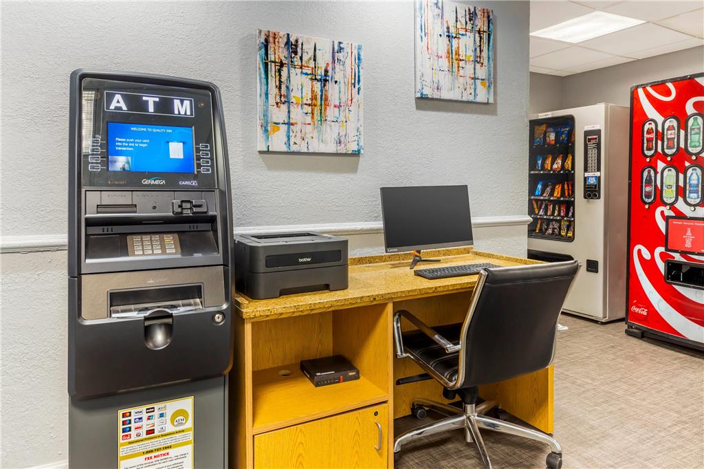 Quality Inn & Suites Raleigh Durham Airport - photo 28