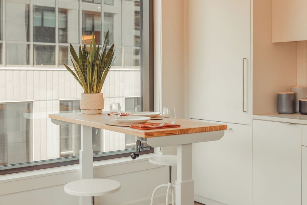 Scout Living powered by Placemakr Midtown - photo 20