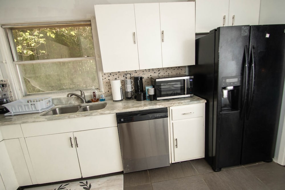 Home Sweet Home Midtown - photo 11