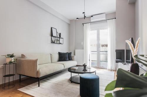 Stunning 2BR Apartment in Lycabettus by UPSTREET — 4-Star Luxury Hotel in Athens, Greece