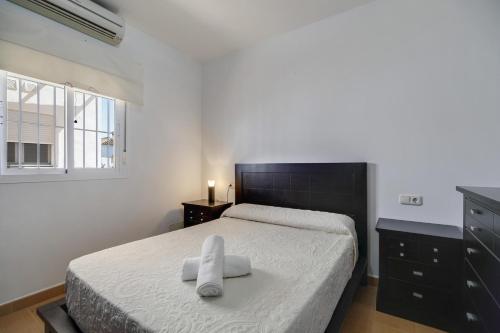 Apartamento la Higuera 4 — 4-Star Luxury Hotel in Conil De La Frontera, Spain