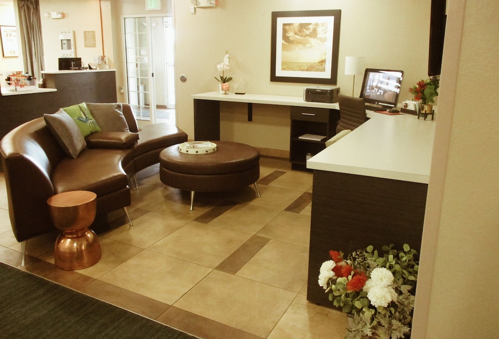 Candlewood Suites Alabaster by IHG - photo 33