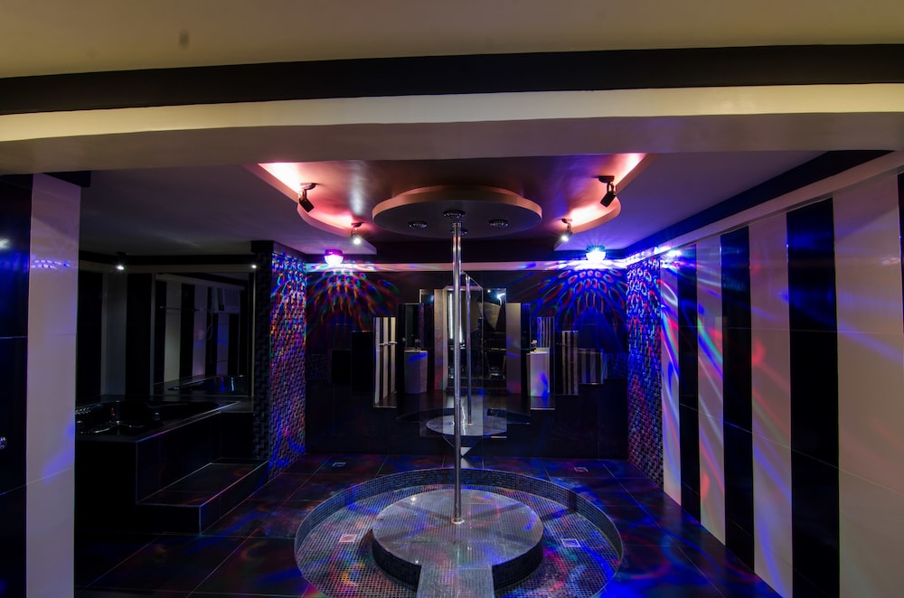 Victoria Court Hillcrest