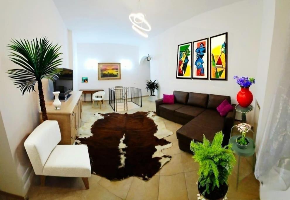 La finestra sul Nasone — 4-Star Luxury Hotel in Rome, Italy